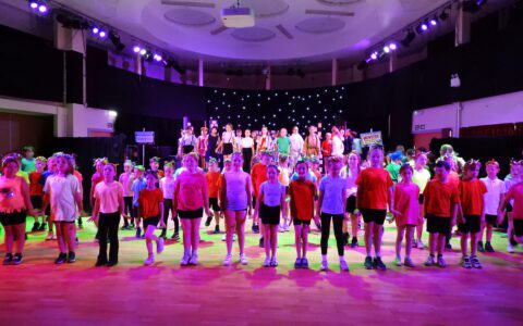 Amazing end of year musical!
